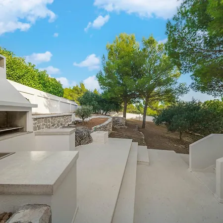 Pearl Villa