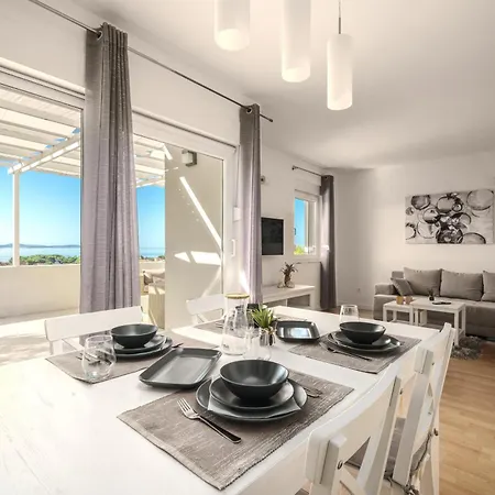 Pearl Villa *