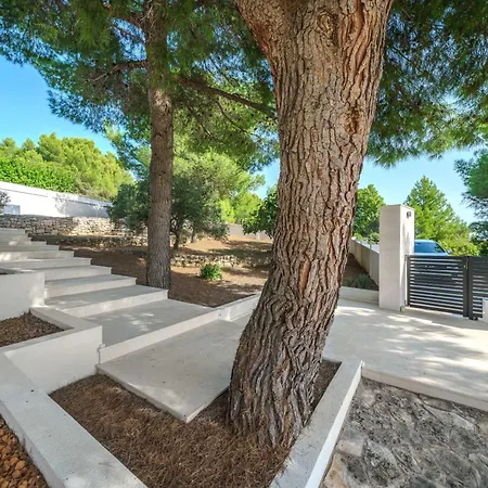 Villa Pearl *