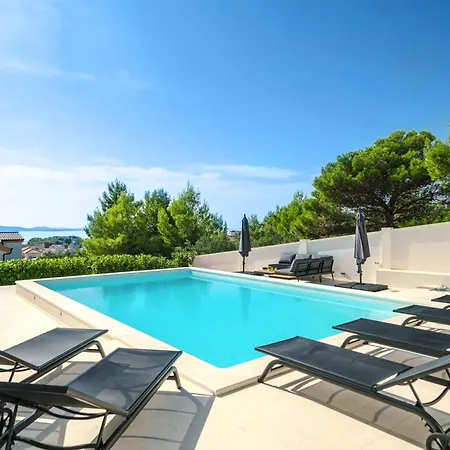 Pearl Tribunj (Sibenik-Knin)